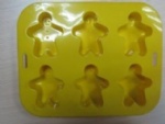 6CUP SILICON GINGER MAN PAN
